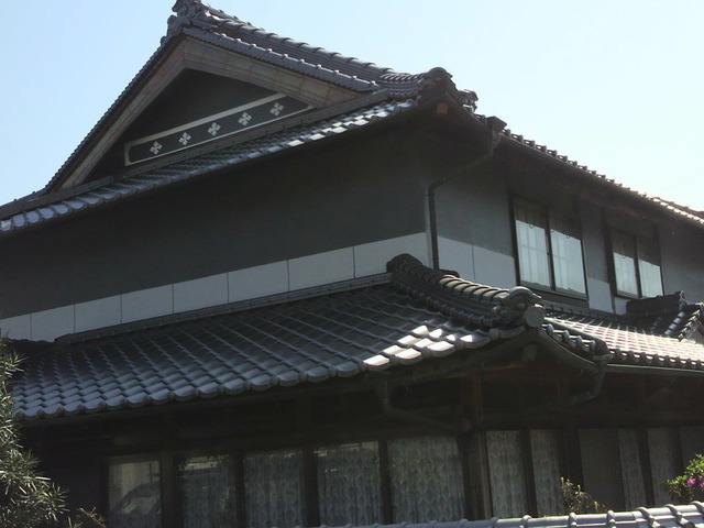 浅口群里庄町Ｈ様宅　外壁・塀塗装工事